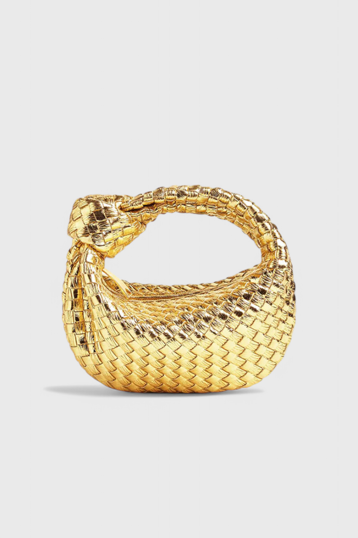 https://cdn.shopify.com/s/files/1/0925/6445/5798/files/Soera-Tasche-Mini-gold-Photoroom_d175c7c5-9e1e-4060-b246-45d82b879004.png?v=1757441374