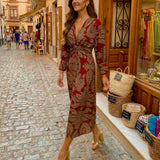 Isa - Elegant Midi Dress with Timeless Charm Print