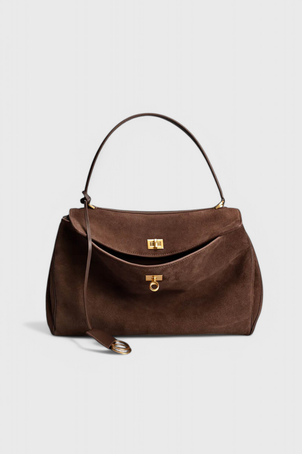 https://cdn.shopify.com/s/files/1/0925/6445/5798/files/Soera-Ramona-bag-02-Photoroom_c8dc4250-798a-441d-9155-c045150e7dfa.png?v=1757441365