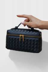 https://cdn.shopify.com/s/files/1/0925/6445/5798/files/Tara-bag-Photoroom_7a2b5efd-c6ff-4551-bfbe-ef3f6fae8bcf.png?v=1757441374