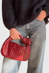https://cdn.shopify.com/s/files/1/0925/6445/5798/files/soera-woven-bag-mini-09-Photoroom_fc21b3c5-e6ac-46af-85f3-801f7d14e620.png?v=1757441374